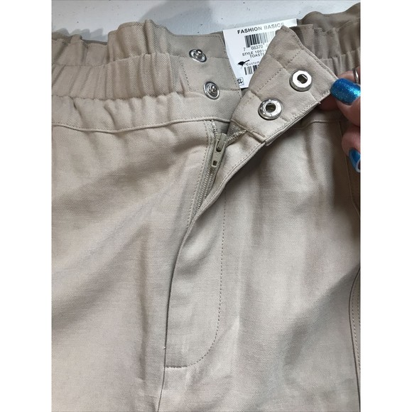 INC International Concepts Womens Tan Shorts Stretchy Waist Zipper Summer Shorts - Picture 2 of 8